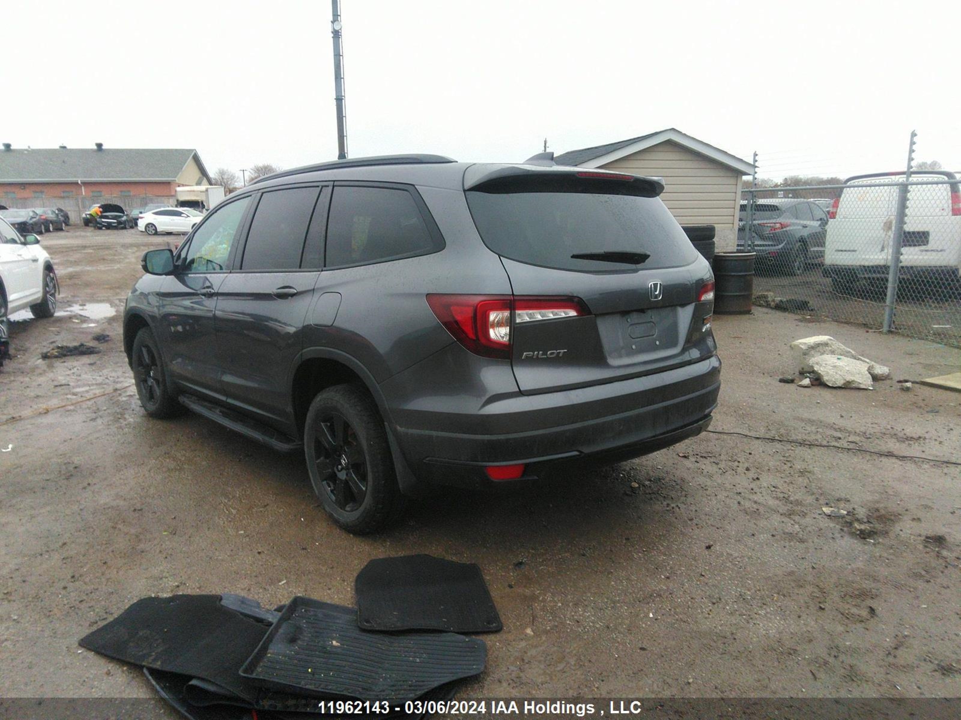 Photo 2 VIN: 5FNYF6H89NB501802 - HONDA PILOT 