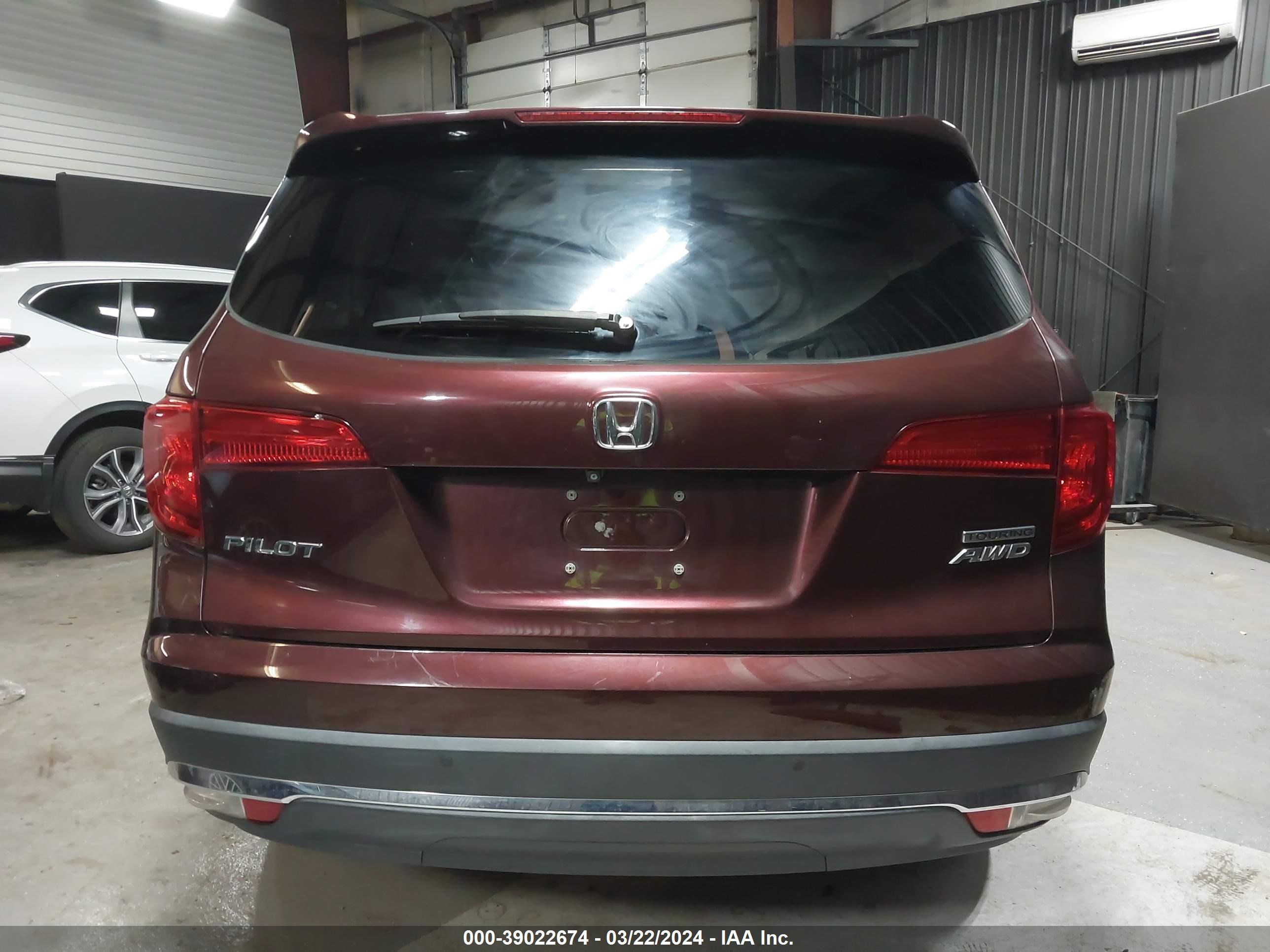 Photo 16 VIN: 5FNYF6H90HB007874 - HONDA PILOT 