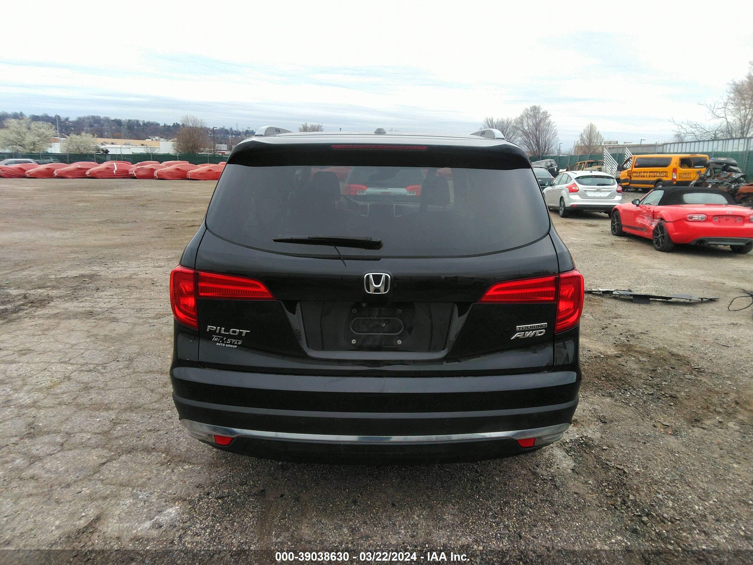 Photo 15 VIN: 5FNYF6H90HB081439 - HONDA PILOT 