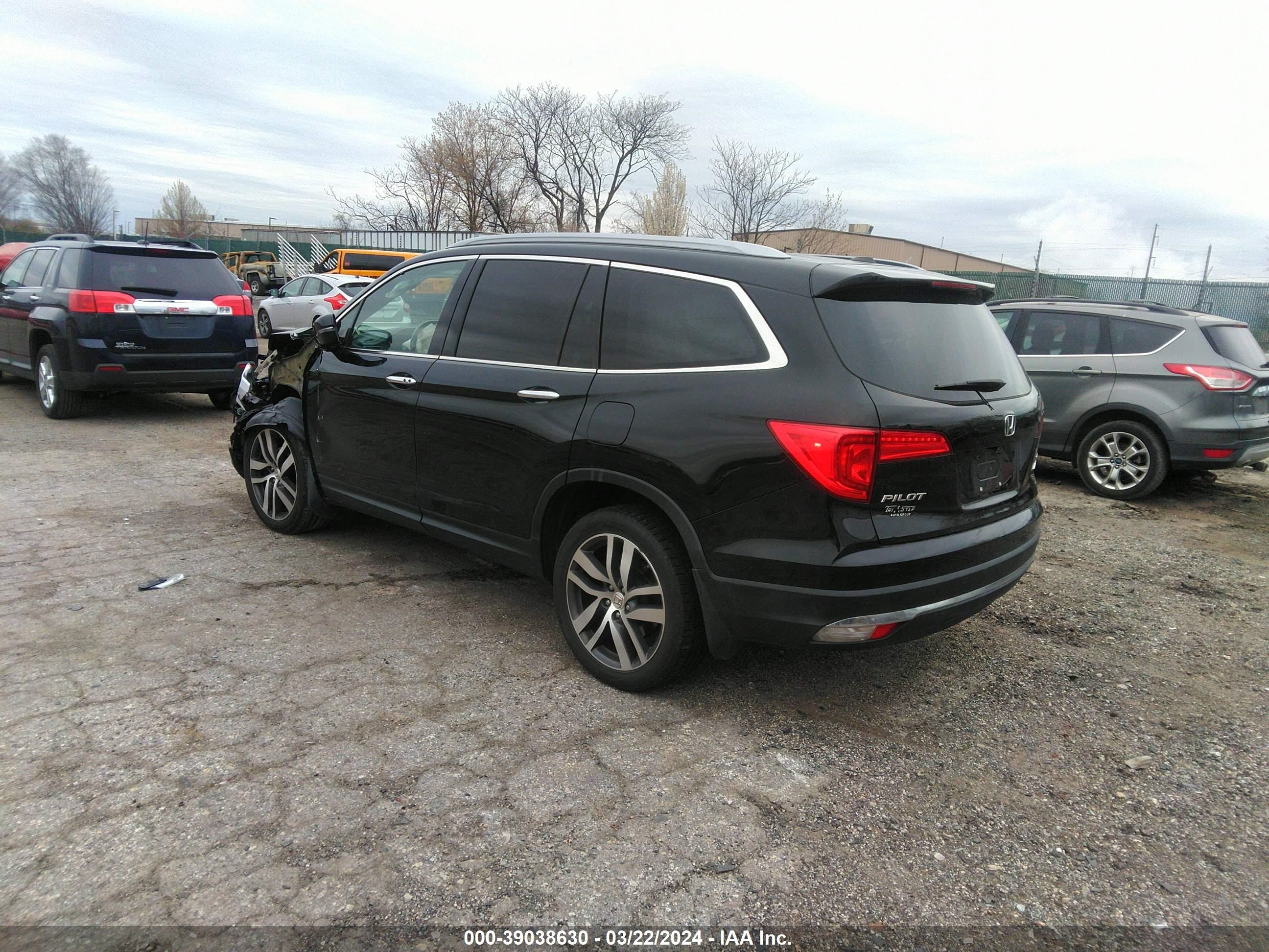 Photo 2 VIN: 5FNYF6H90HB081439 - HONDA PILOT 