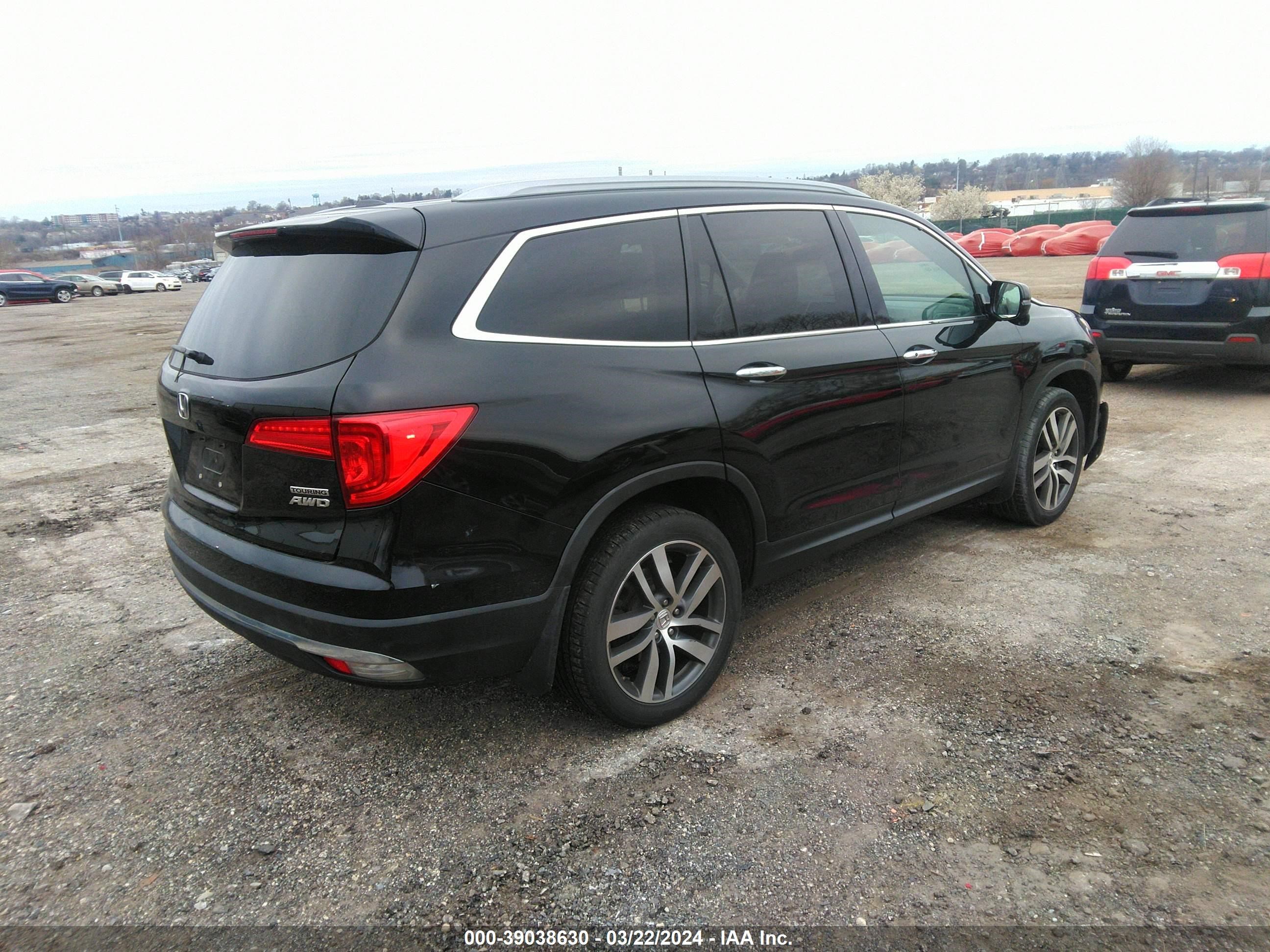 Photo 3 VIN: 5FNYF6H90HB081439 - HONDA PILOT 