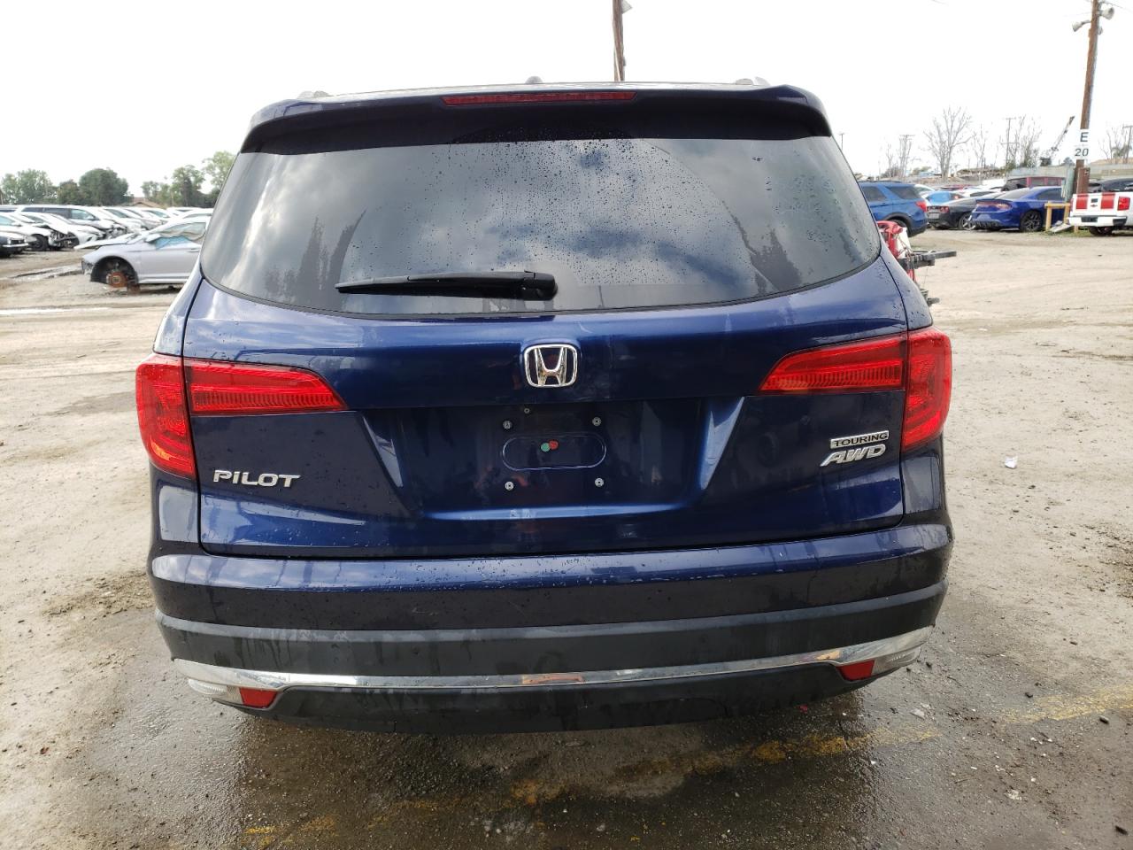 Photo 5 VIN: 5FNYF6H90JB020596 - HONDA PILOT 