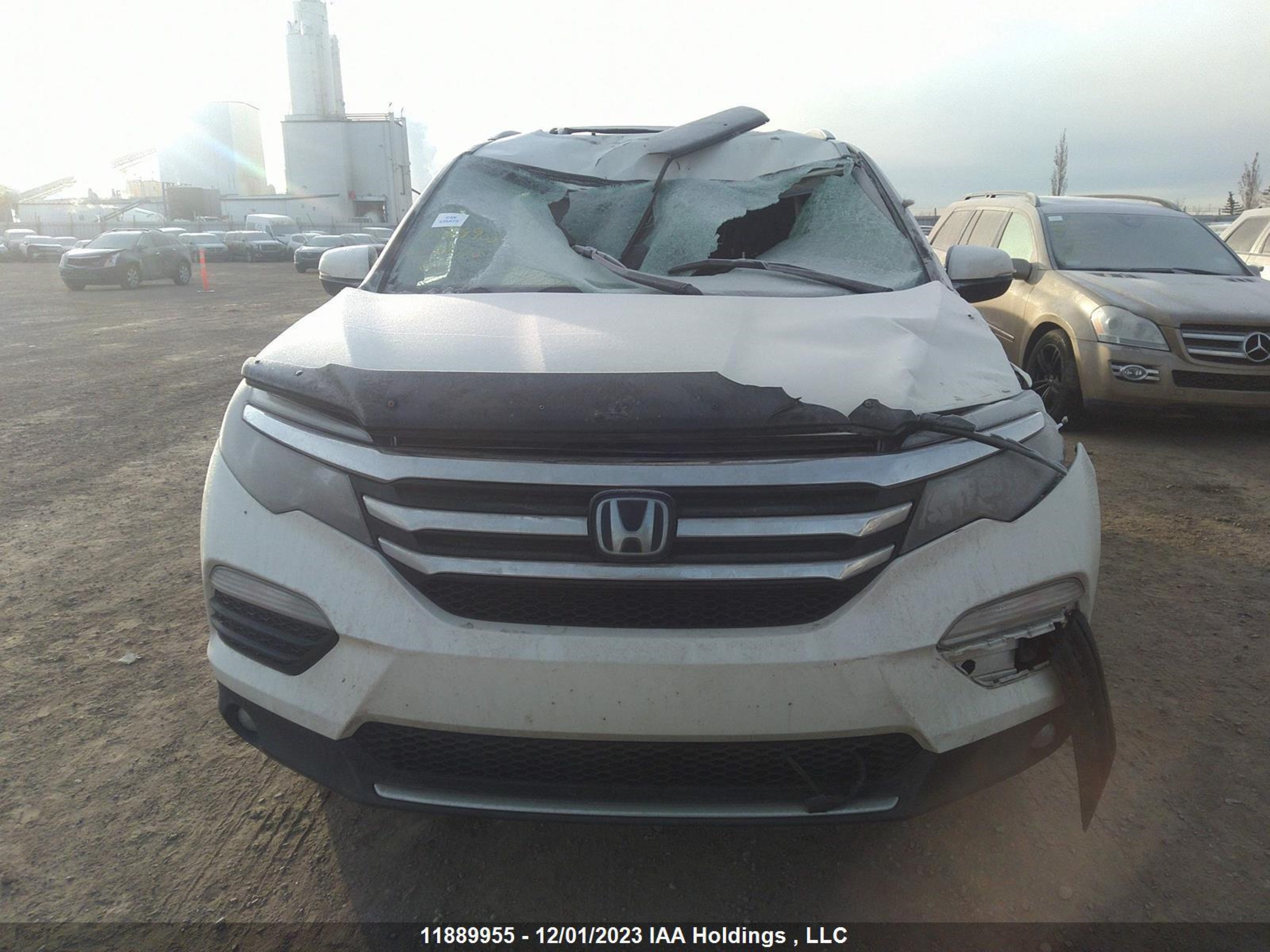 Photo 5 VIN: 5FNYF6H91GB511705 - HONDA PILOT 