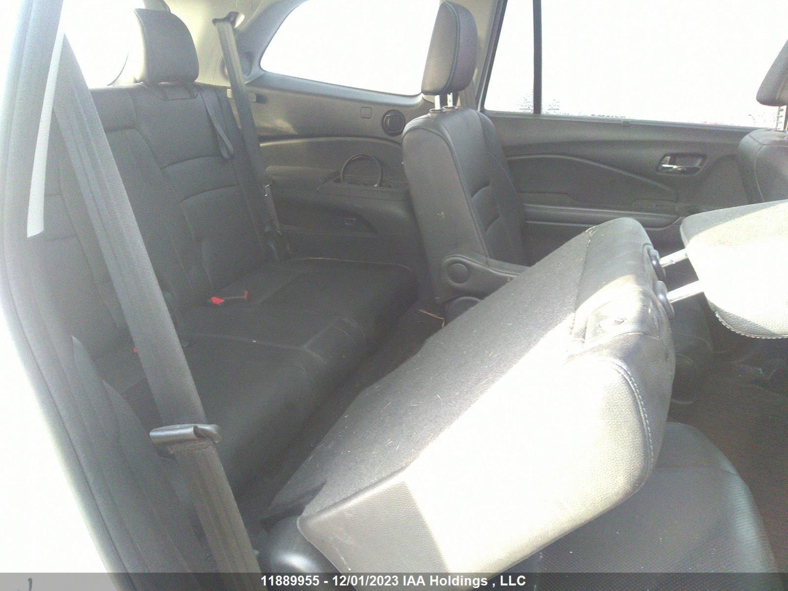 Photo 7 VIN: 5FNYF6H91GB511705 - HONDA PILOT 