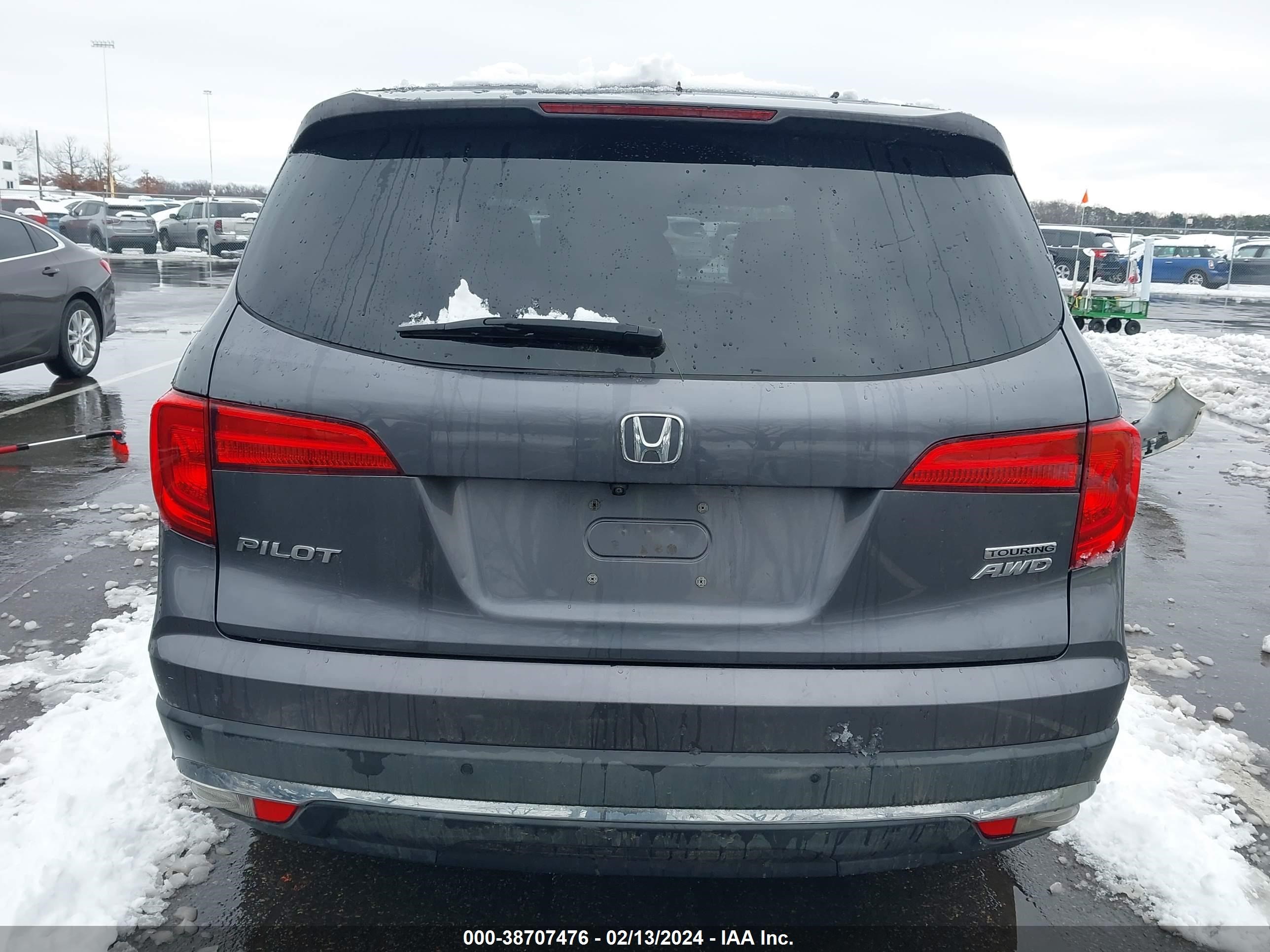 Photo 15 VIN: 5FNYF6H92HB027169 - HONDA PILOT 