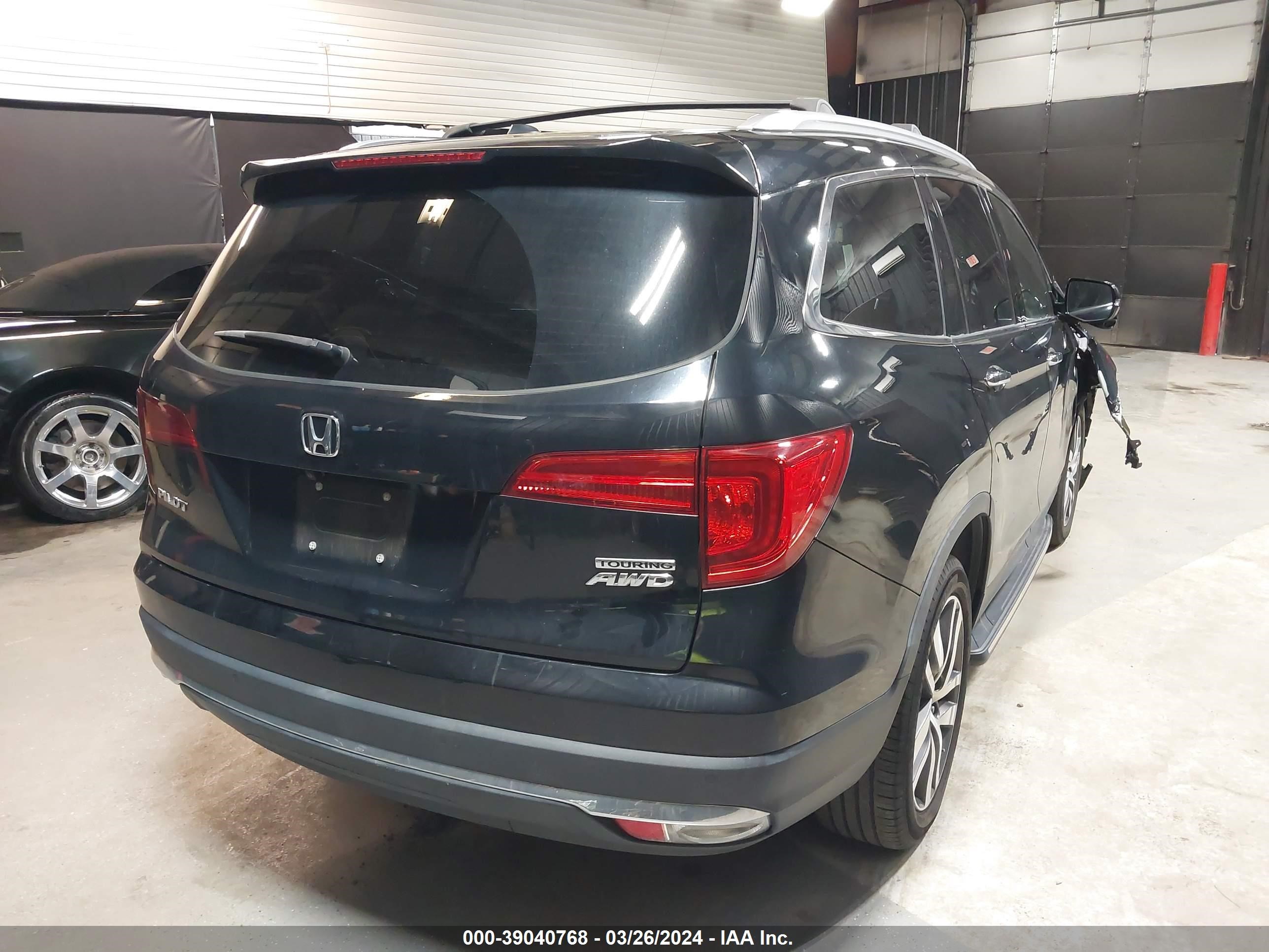 Photo 3 VIN: 5FNYF6H93HB016553 - HONDA PILOT 