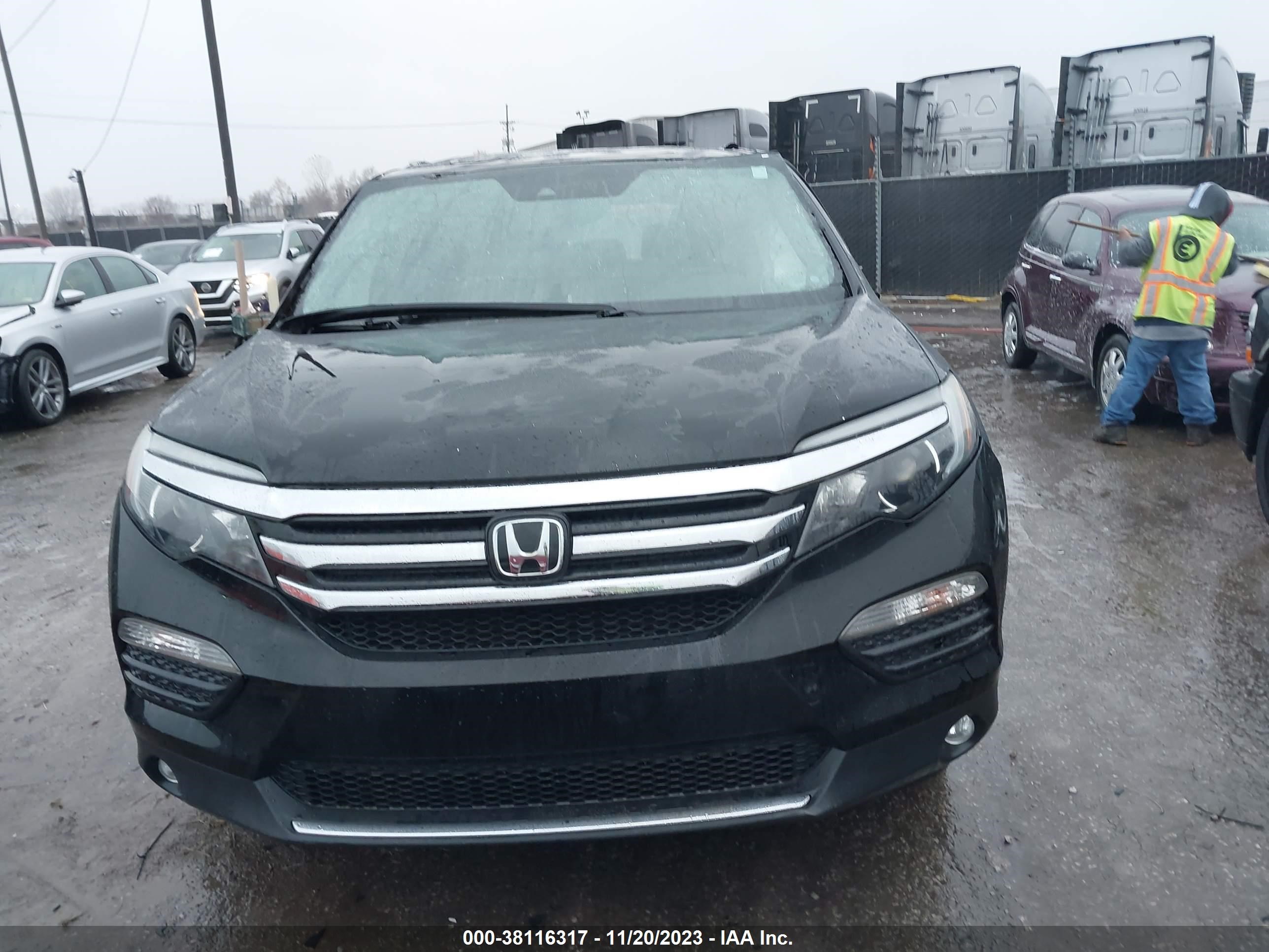 Photo 11 VIN: 5FNYF6H94HB027853 - HONDA PILOT 