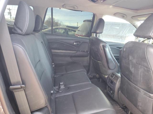 Photo 10 VIN: 5FNYF6H94JB004630 - HONDA PILOT TOUR 