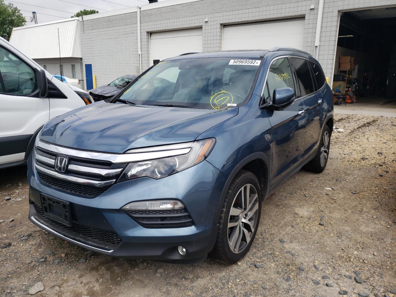 Photo 1 VIN: 5FNYF6H96GB022412 - HONDA PILOT 