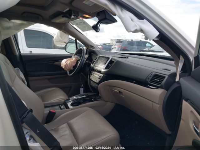 Photo 4 VIN: 5FNYF6H96HB075385 - HONDA PILOT 