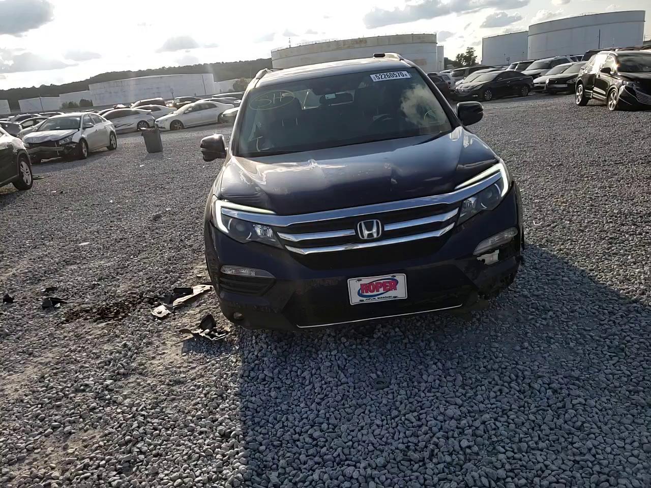 Photo 10 VIN: 5FNYF6H97GB043480 - HONDA PILOT TOUR 