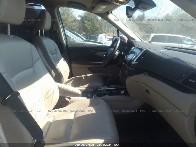 Photo 4 VIN: 5FNYF6H98GB002159 - HONDA PILOT 