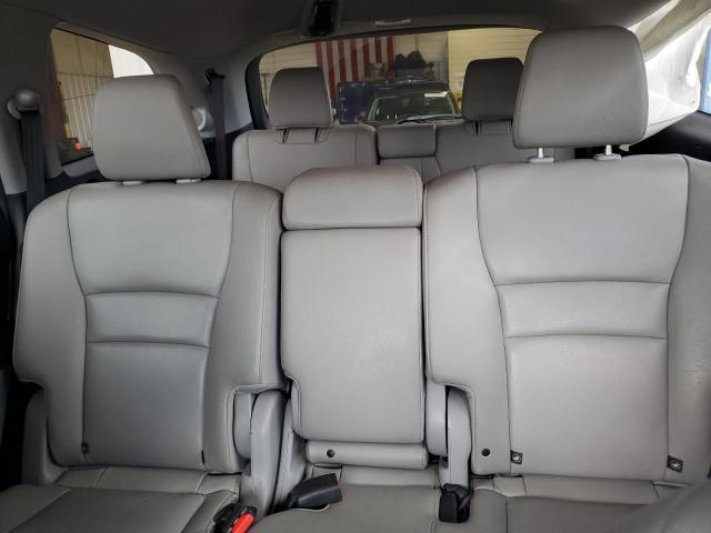 Photo 9 VIN: 5FNYF6H9XGB007489 - HONDA PILOT TOUR 