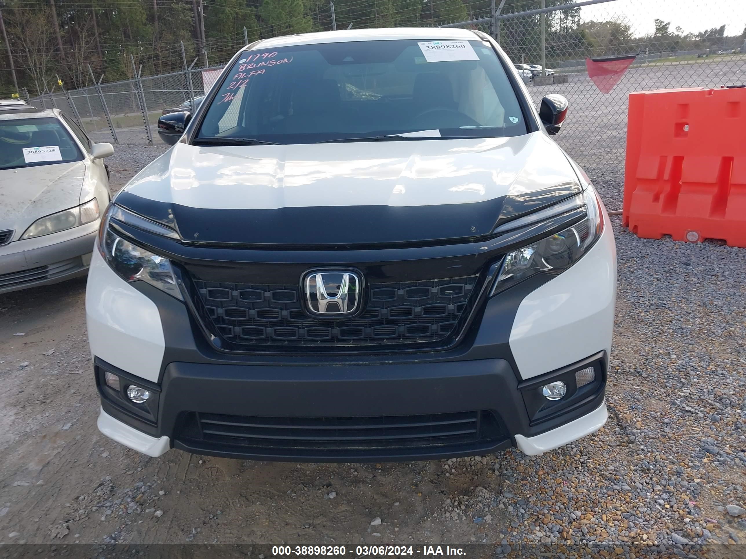 Photo 12 VIN: 5FNYF7H52MB014242 - HONDA PASSPORT 