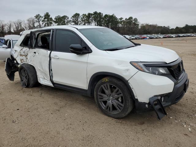 Photo 3 VIN: 5FNYF7H53LB000977 - HONDA PASSPORT E 