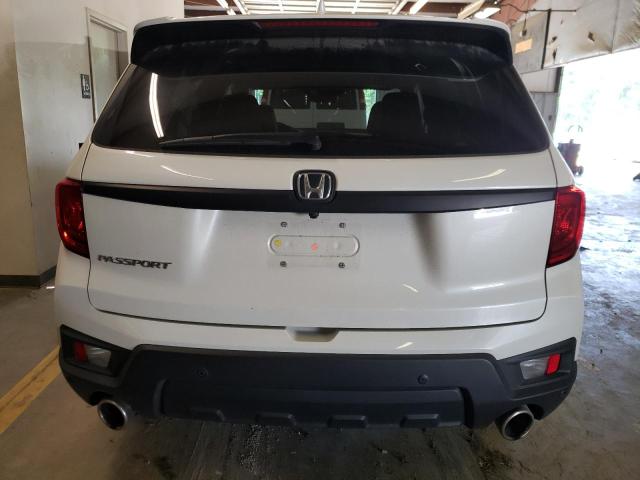 Photo 5 VIN: 5FNYF7H5XNB003717 - HONDA PASSPORT E 