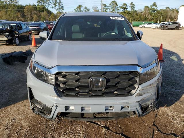 Photo 4 VIN: 5FNYF7H5XNB003913 - HONDA PASSPORT E 