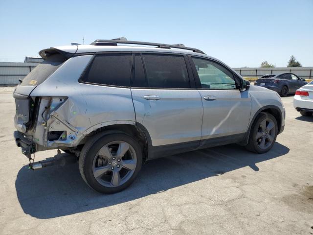 Photo 2 VIN: 5FNYF7H9XKB004168 - HONDA PASSPORT 