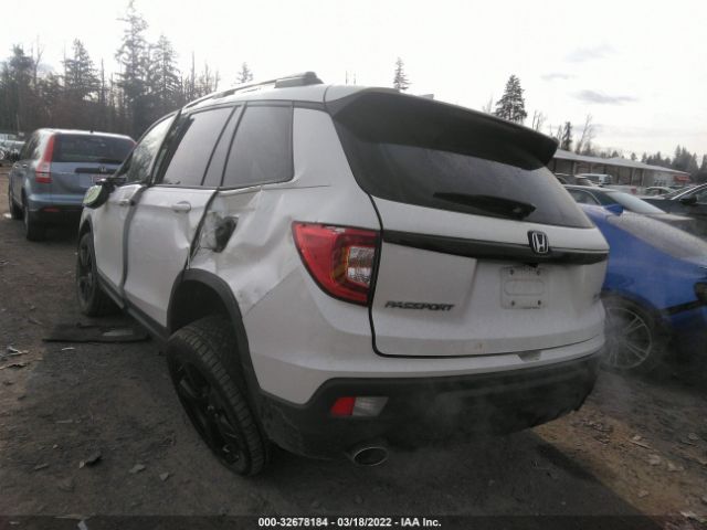 Photo 2 VIN: 5FNYF8H00KB003943 - HONDA PASSPORT 