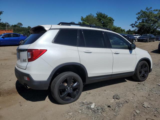 Photo 2 VIN: 5FNYF8H01LB001085 - HONDA PASSPORT 