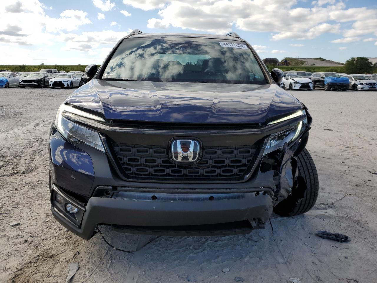 Photo 4 VIN: 5FNYF8H01LB012331 - HONDA PASSPORT 