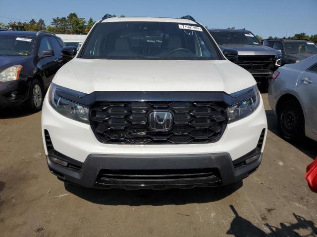 Photo 4 VIN: 5FNYF8H05NB017079 - HONDA PASSPORT E 