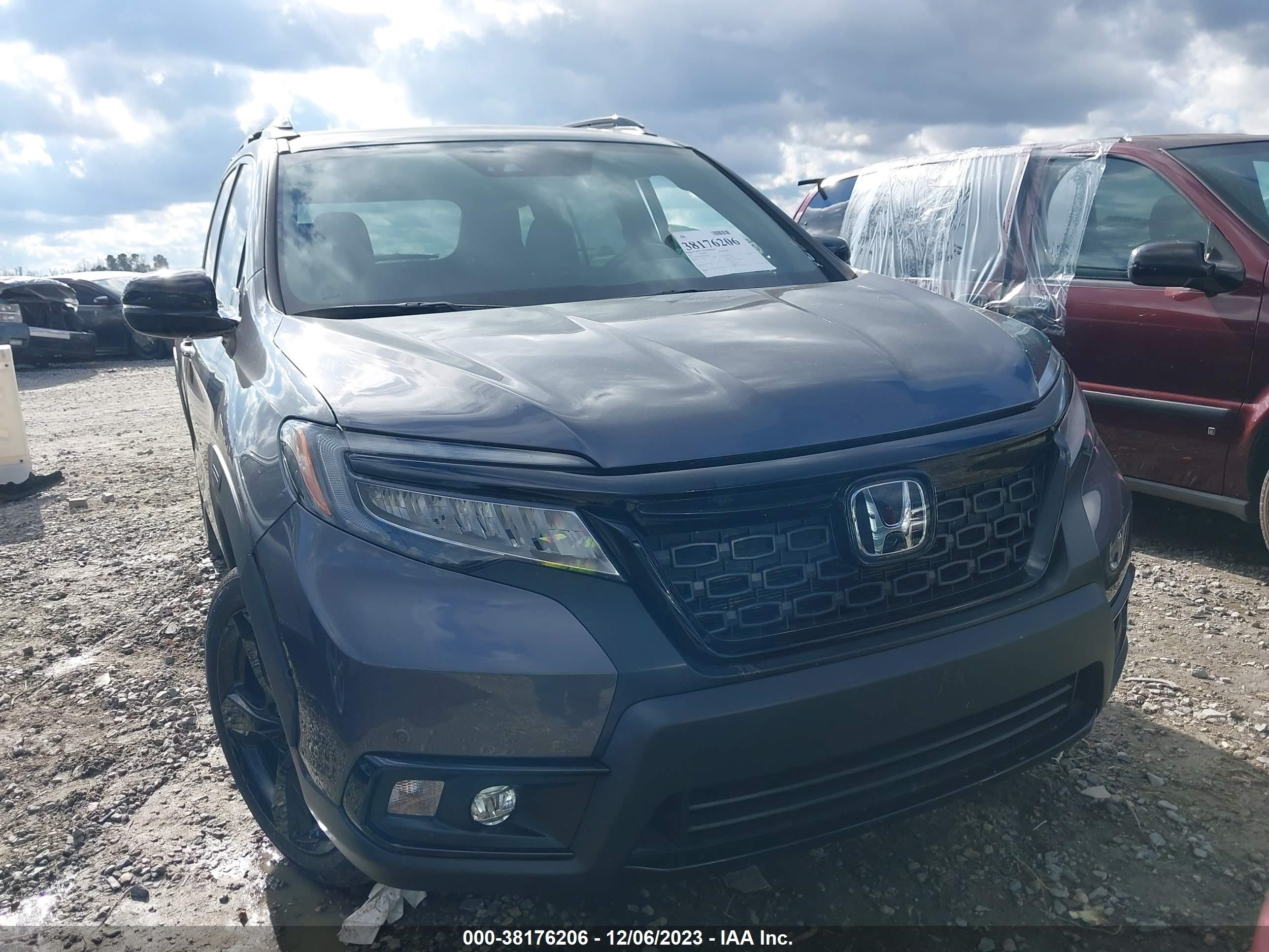 Photo 11 VIN: 5FNYF8H06MB006025 - HONDA PASSPORT 