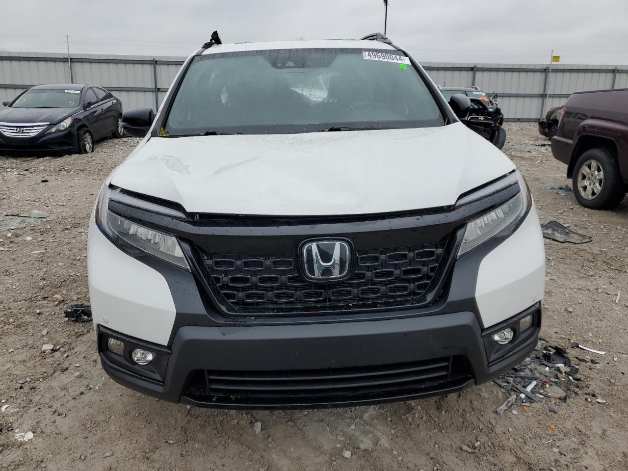 Photo 4 VIN: 5FNYF8H07MB019611 - HONDA PASSPORT 