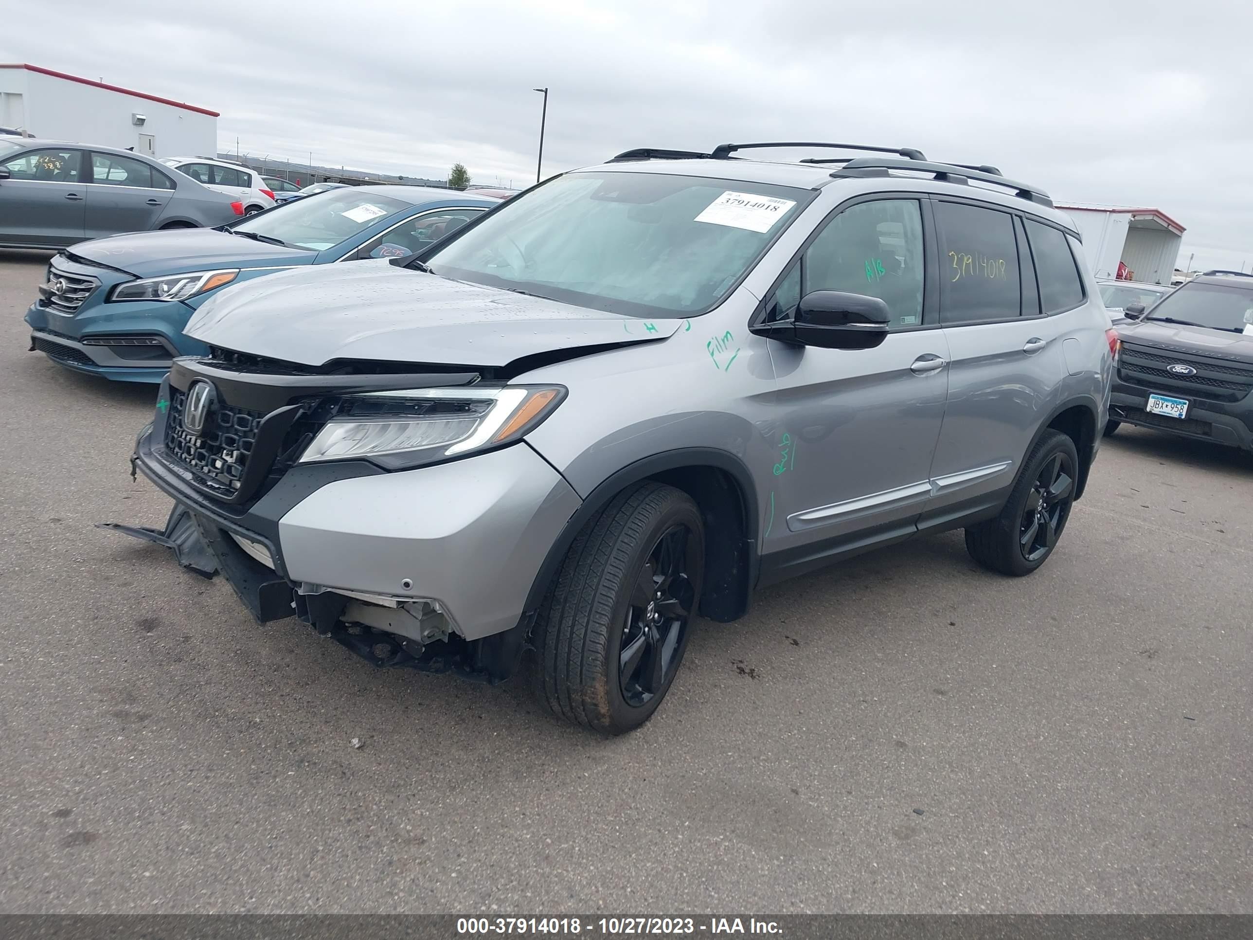 Photo 1 VIN: 5FNYF8H08KB016004 - HONDA PASSPORT 