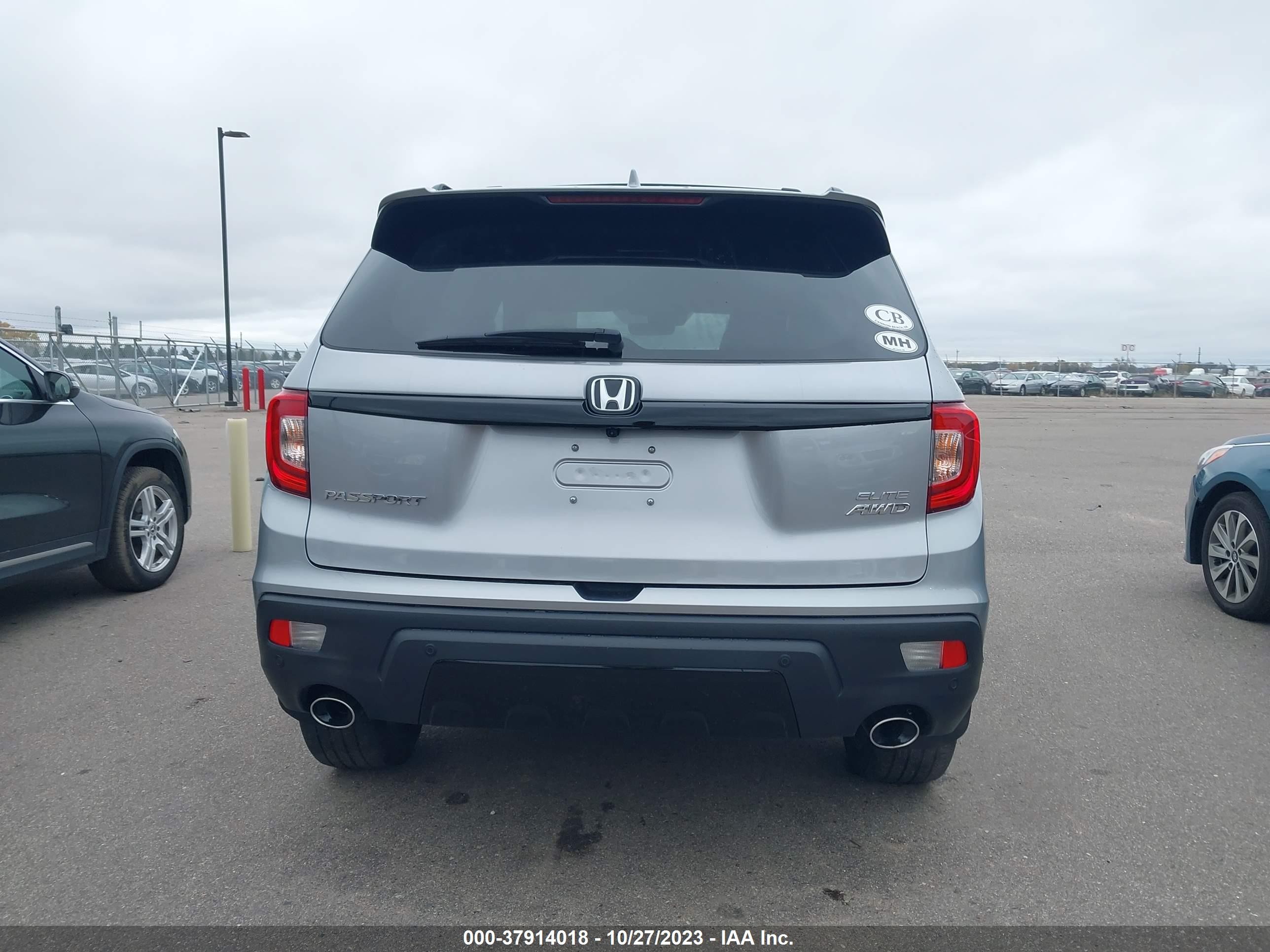 Photo 16 VIN: 5FNYF8H08KB016004 - HONDA PASSPORT 