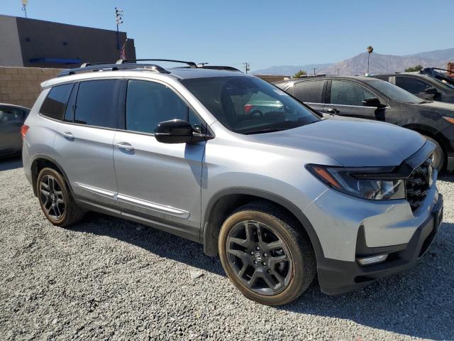 Photo 3 VIN: 5FNYF8H08NB024267 - HONDA PASSPORT E 