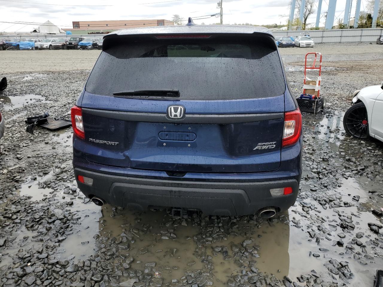 Photo 5 VIN: 5FNYF8H25KB007245 - HONDA PASSPORT 