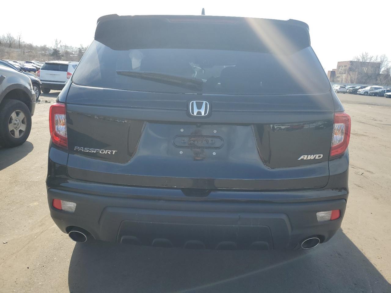 Photo 5 VIN: 5FNYF8H52LB005500 - HONDA PASSPORT 