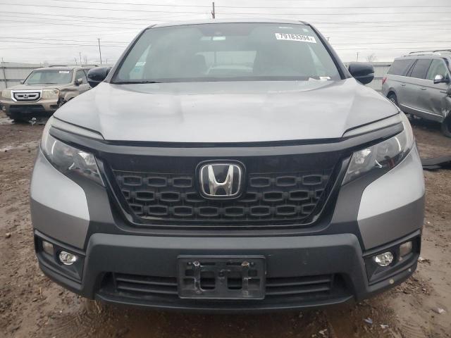 Photo 4 VIN: 5FNYF8H56KB011671 - HONDA PASSPORT E 