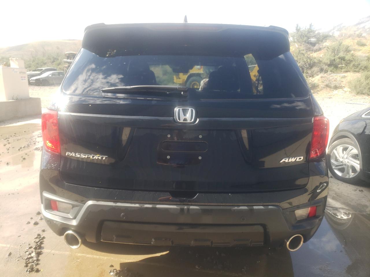 Photo 5 VIN: 5FNYF8H58PB026177 - HONDA PASSPORT 