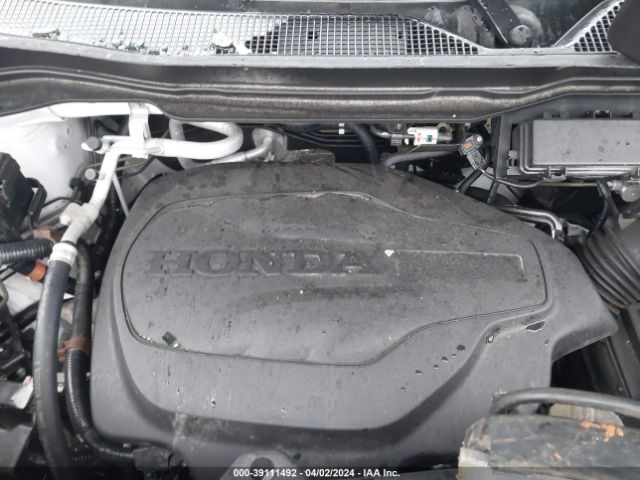 Photo 9 VIN: 5FNYF8H58PB033341 - HONDA PASSPORT 