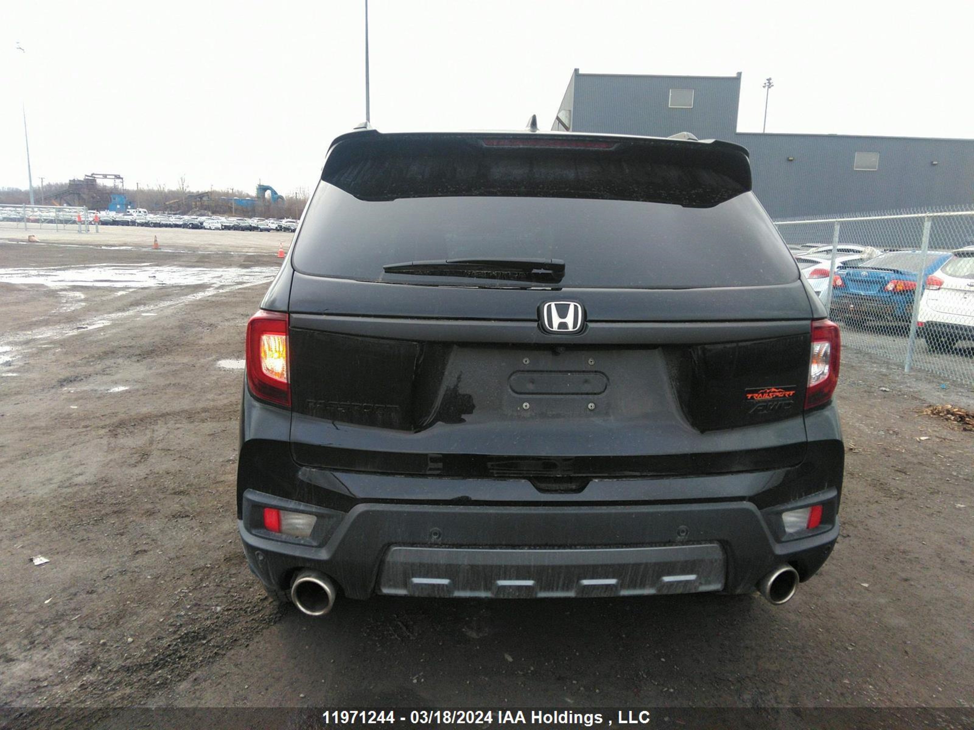 Photo 15 VIN: 5FNYF8H61PB501354 - HONDA PASSPORT 