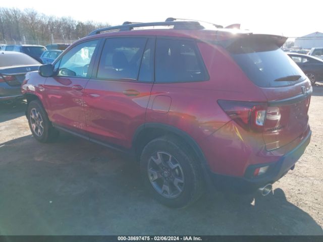 Photo 2 VIN: 5FNYF8H63PB017749 - HONDA PASSPORT 