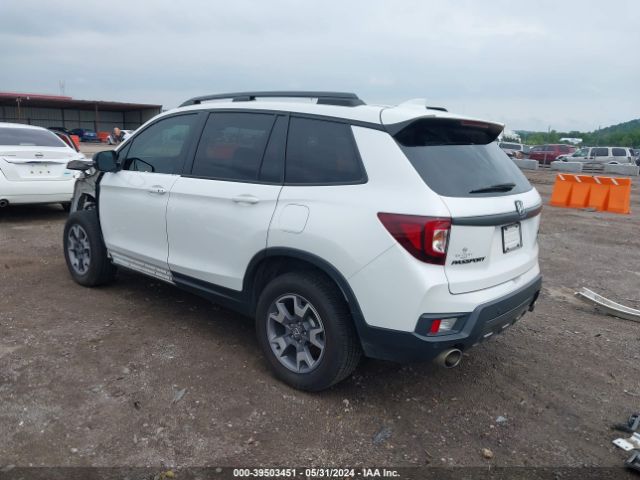 Photo 2 VIN: 5FNYF8H65PB002508 - HONDA PASSPORT 