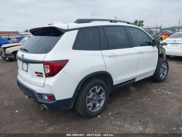 Photo 3 VIN: 5FNYF8H65PB002508 - HONDA PASSPORT 