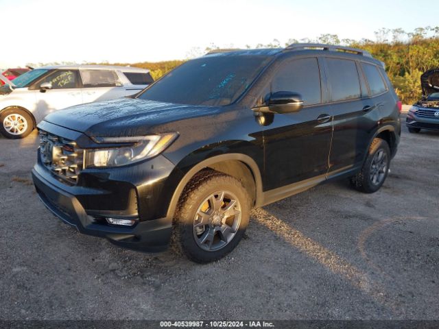 Photo 1 VIN: 5FNYF8H67RB009463 - HONDA PASSPORT 