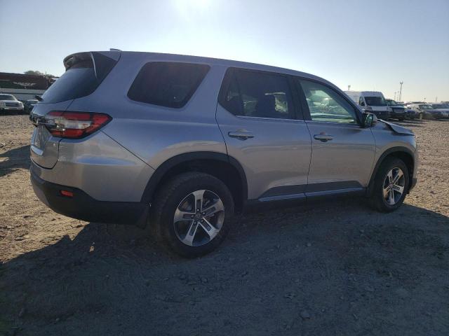 Photo 2 VIN: 5FNYG1H41RB001054 - HONDA PILOT 