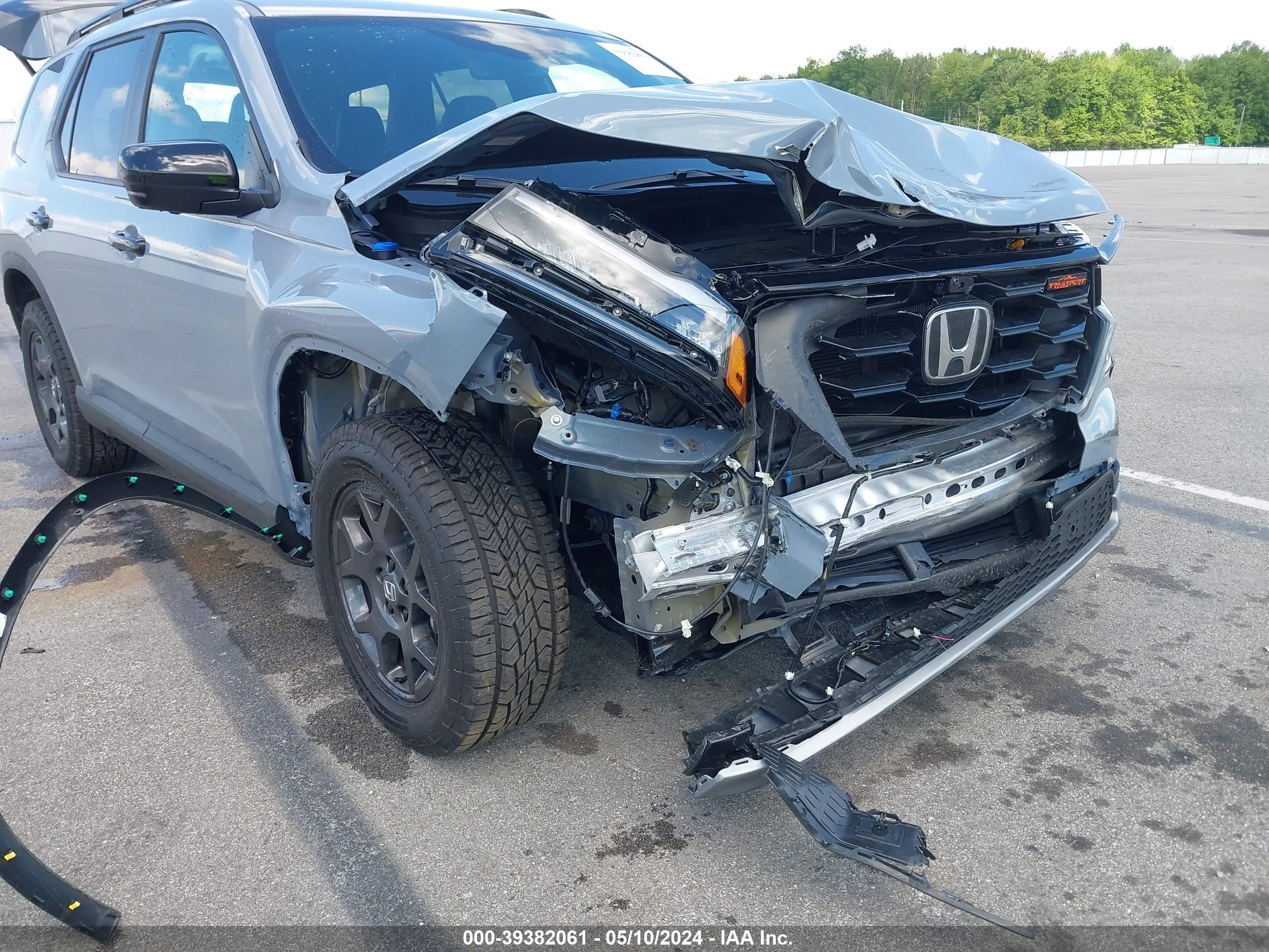 Photo 5 VIN: 5FNYG1H61RB038820 - HONDA PILOT 