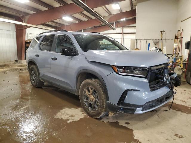 Photo 3 VIN: 5FNYG1H64SB054791 - HONDA PILOT TRAI 