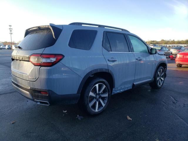 Photo 2 VIN: 5FNYG1H72RB006807 - HONDA PILOT TOUR 