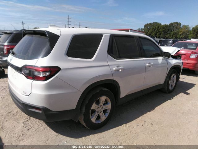 Photo 3 VIN: 5FNYG2H20PB005825 - HONDA PILOT 