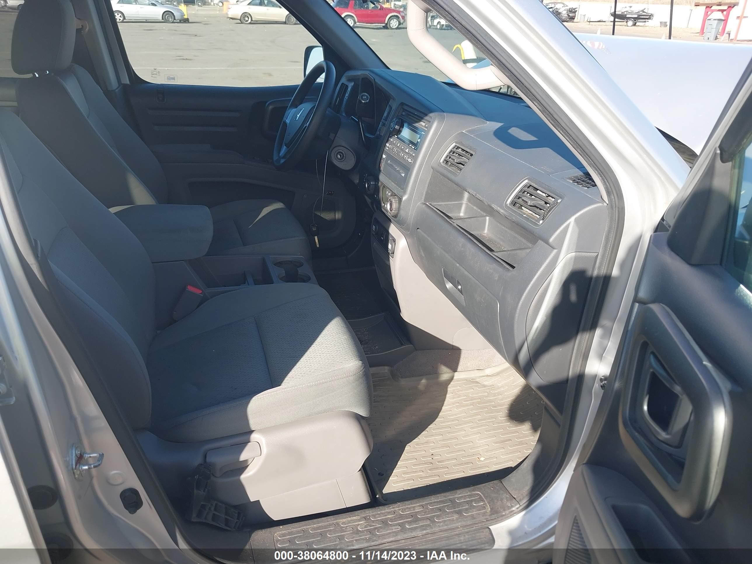 Photo 4 VIN: 5FPYK16269B106020 - HONDA RIDGELINE 