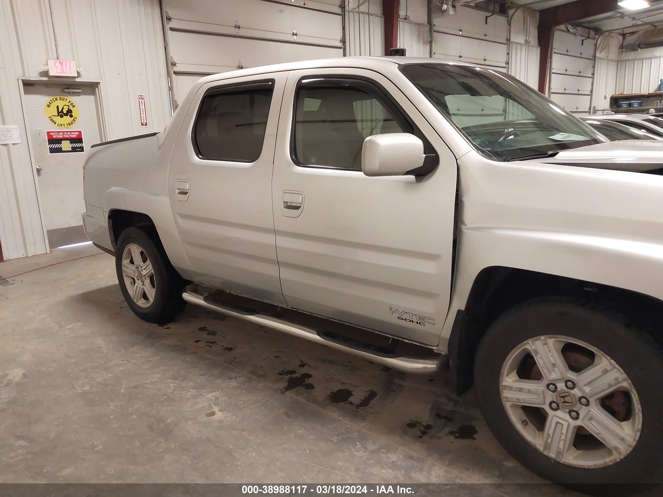 Photo 12 VIN: 5FPYK16539B107765 - HONDA RIDGELINE 