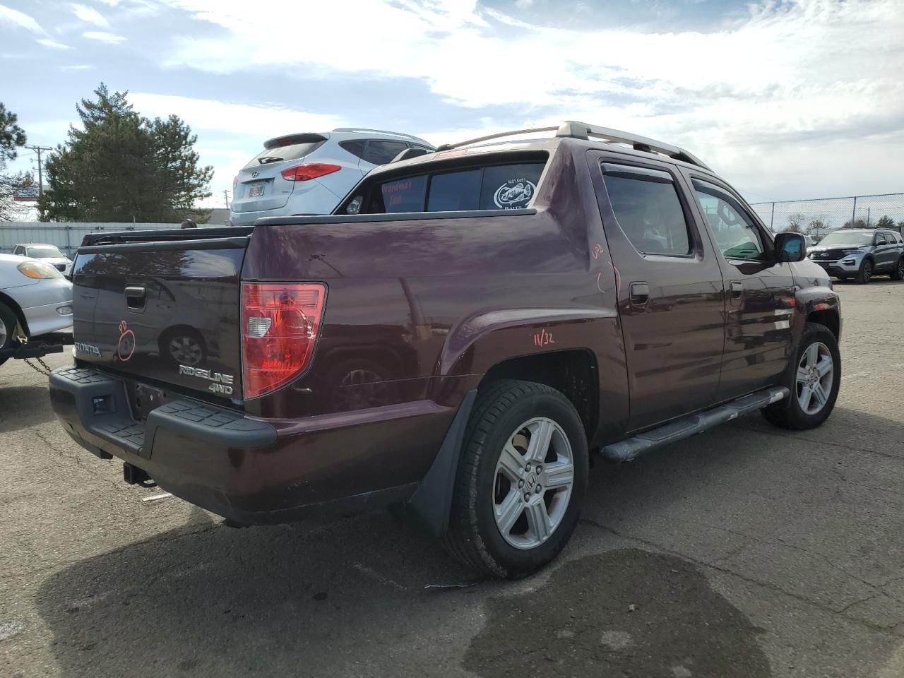 Photo 2 VIN: 5FPYK165X9B109643 - HONDA RIDGELINE 