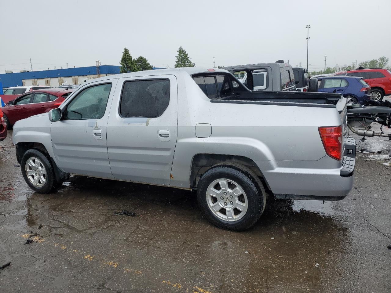 Photo 1 VIN: 5FPYK1F46BB003056 - HONDA RIDGELINE 